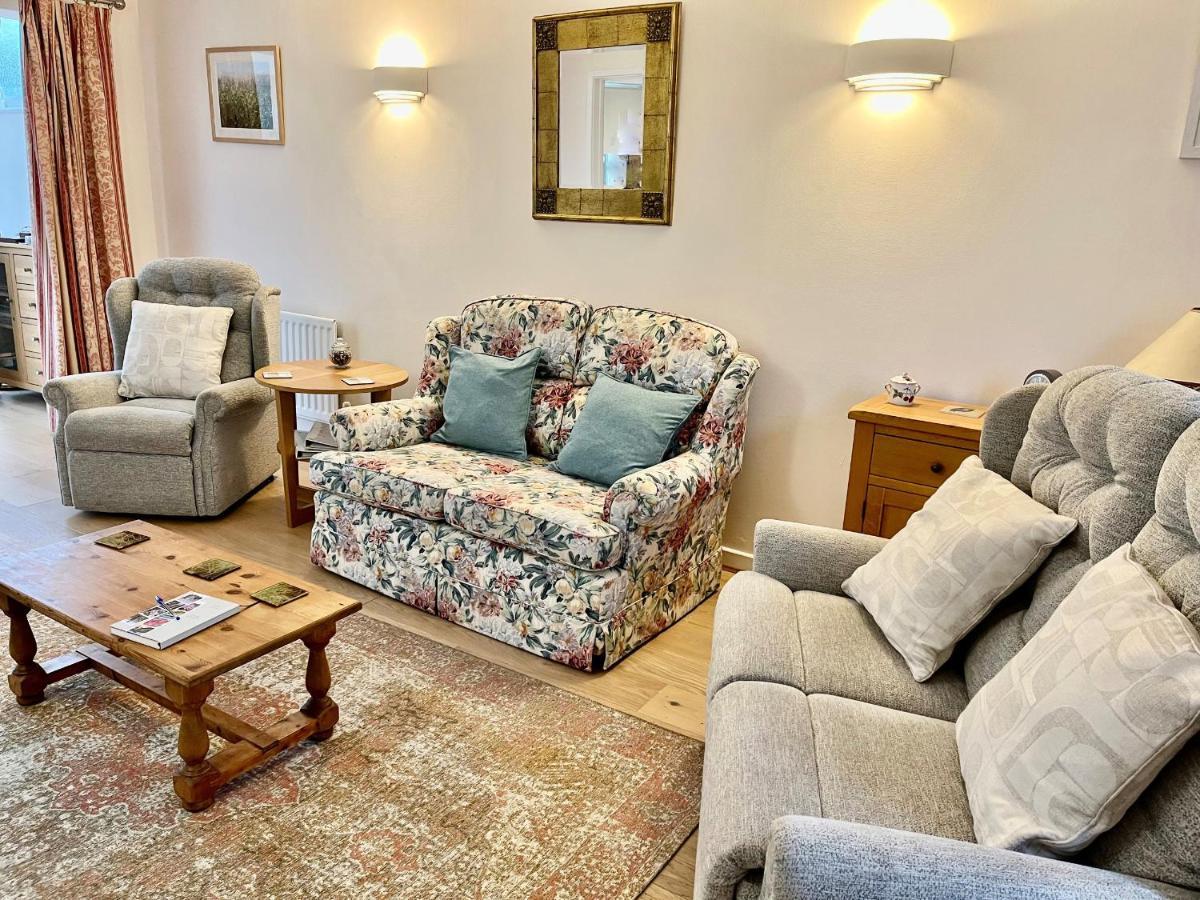 Clematis House Villa Dorchester Dış mekan fotoğraf